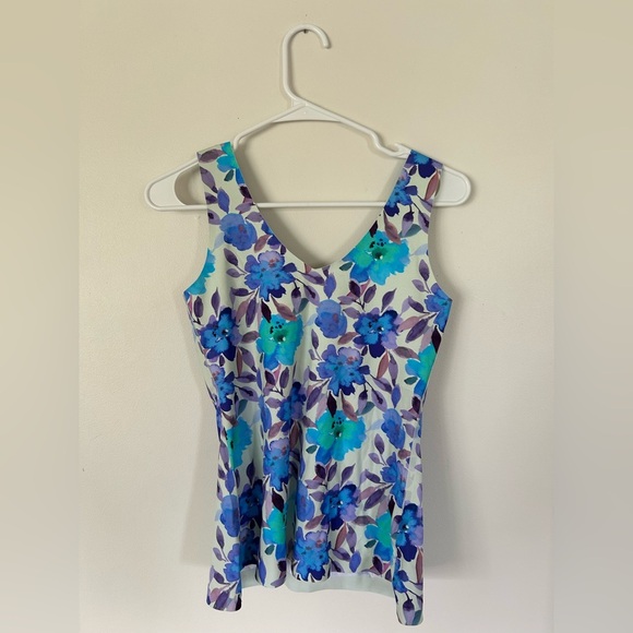Knix Top Womens Medium Blue Floral Luxelift V-Neck Shapewear Slimming Tank - Picture 5 of 6